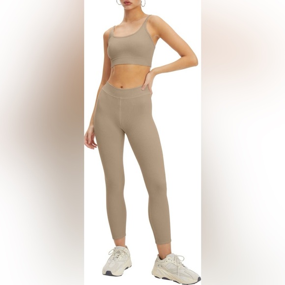 Good American Seamless Chunky Rib Legging High Rise Brindle Beige 1/2 S/M - Picture 2 of 8